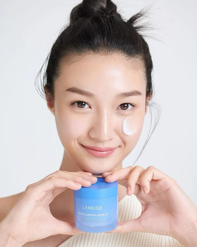 خرید ماسک شب لانیژ Water Sleeping Mask 70ml اصل | آبرسان قوی پوست | لوکس بیوتی