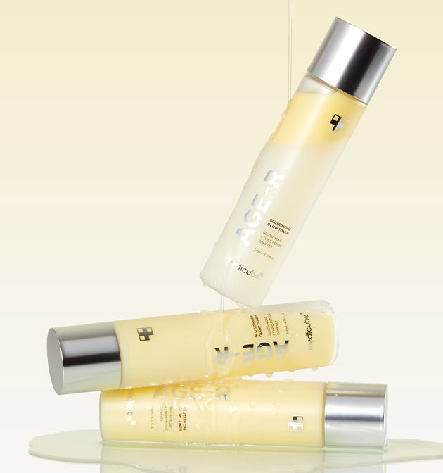 معرفی و خرید تونر گلوتاتیون مدیکیوب AGE-R Glutathione Glow Milk Toner